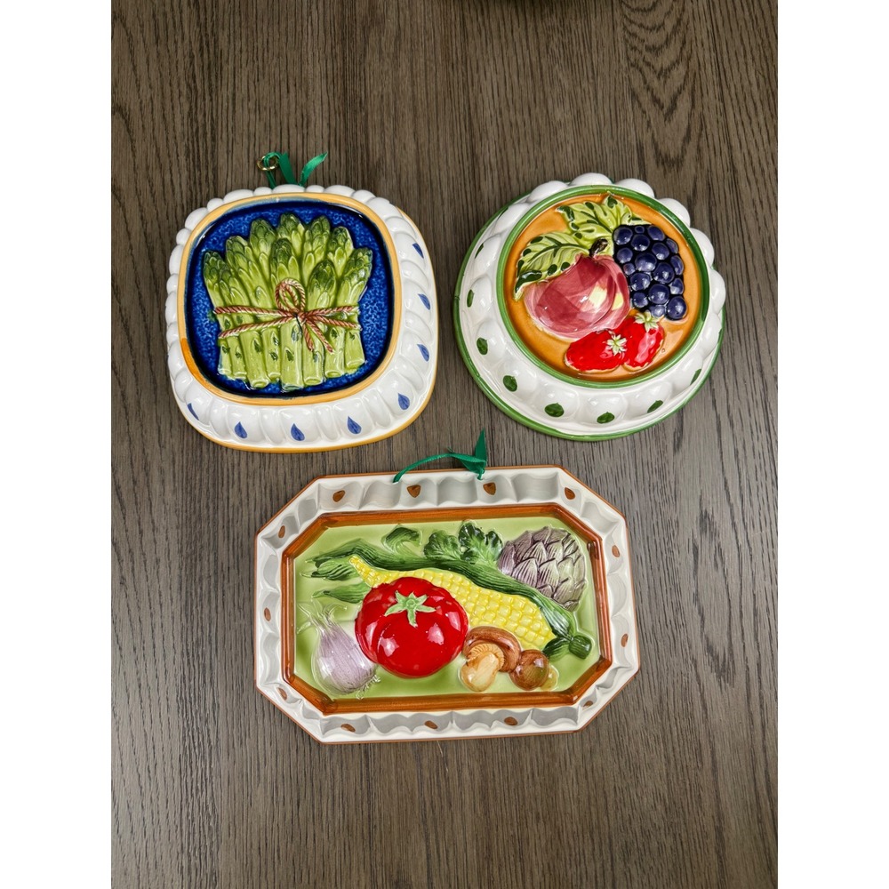 Vintage Ceramic Wall Hanging Jelly Molds Set of3 Fruit Vegetable Farmhouse Decor